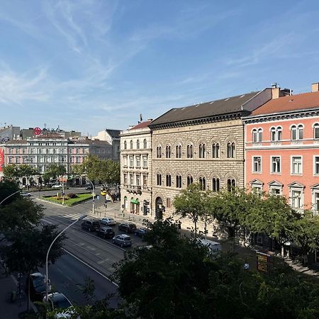 Exclusive Central 3Bedrm Stylish Residence By Prestige Homes Budapest Exterior foto
